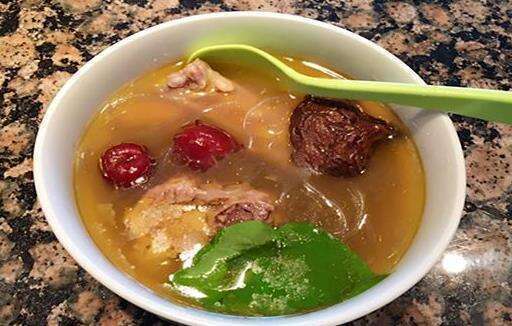 什么鸡汤适合孕妇喝 推荐三种疗效食谱