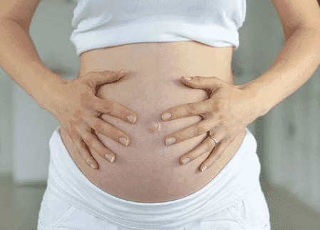 试管婴儿培养师是如何挑选优质胚胎的呢？