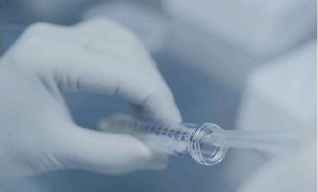 人工授精和做试管婴儿是一样的吗？其实差距还蛮大的